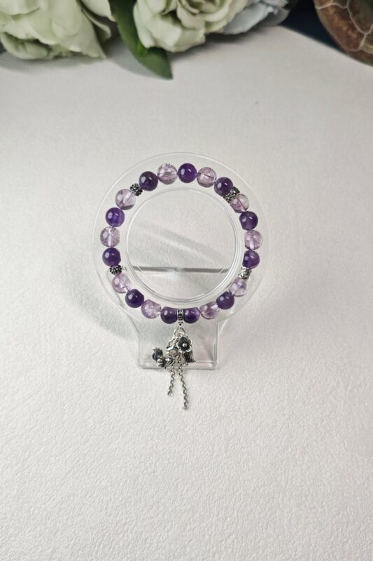 violet hour amethyst bracelet display stand