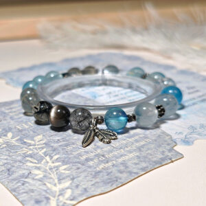 Luminous Horizon Crystal Bracelet SkyFlow CL featuring aquamarine, clear quartz, and natural crystal beads