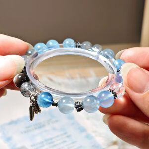 Aquamarine Crystal Bracelet SkyFlow CL showcasing the elegant arrangement of natural crystals and silver accents
